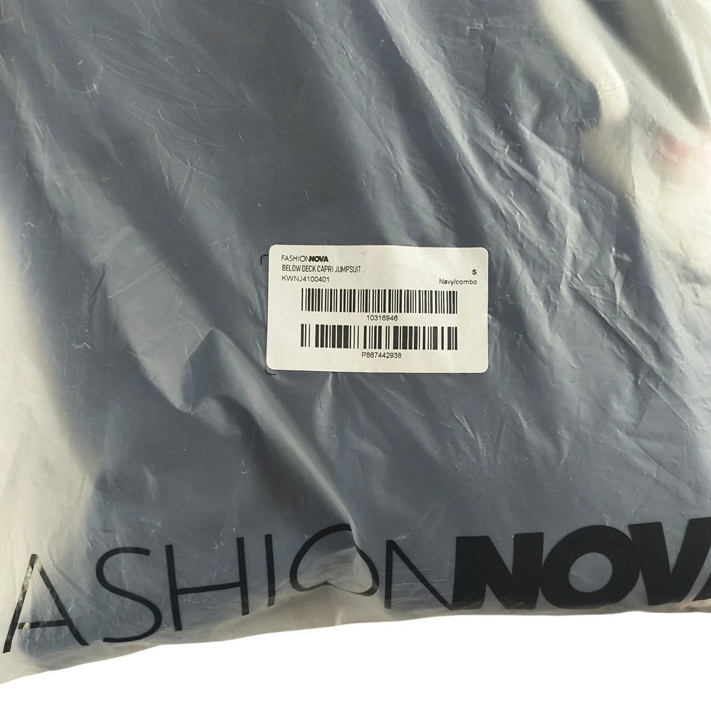 Fashion Nova Below Deck Capri Jumpsuit Navy Combo Striped Knit Size Small NWT